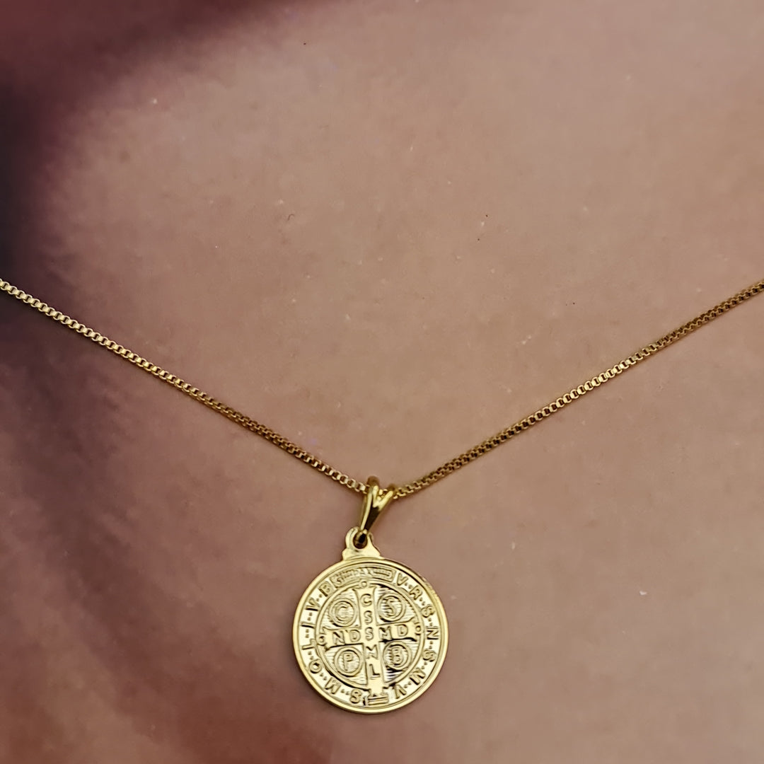 Collar San Benito 1.5 Centímetros Oro