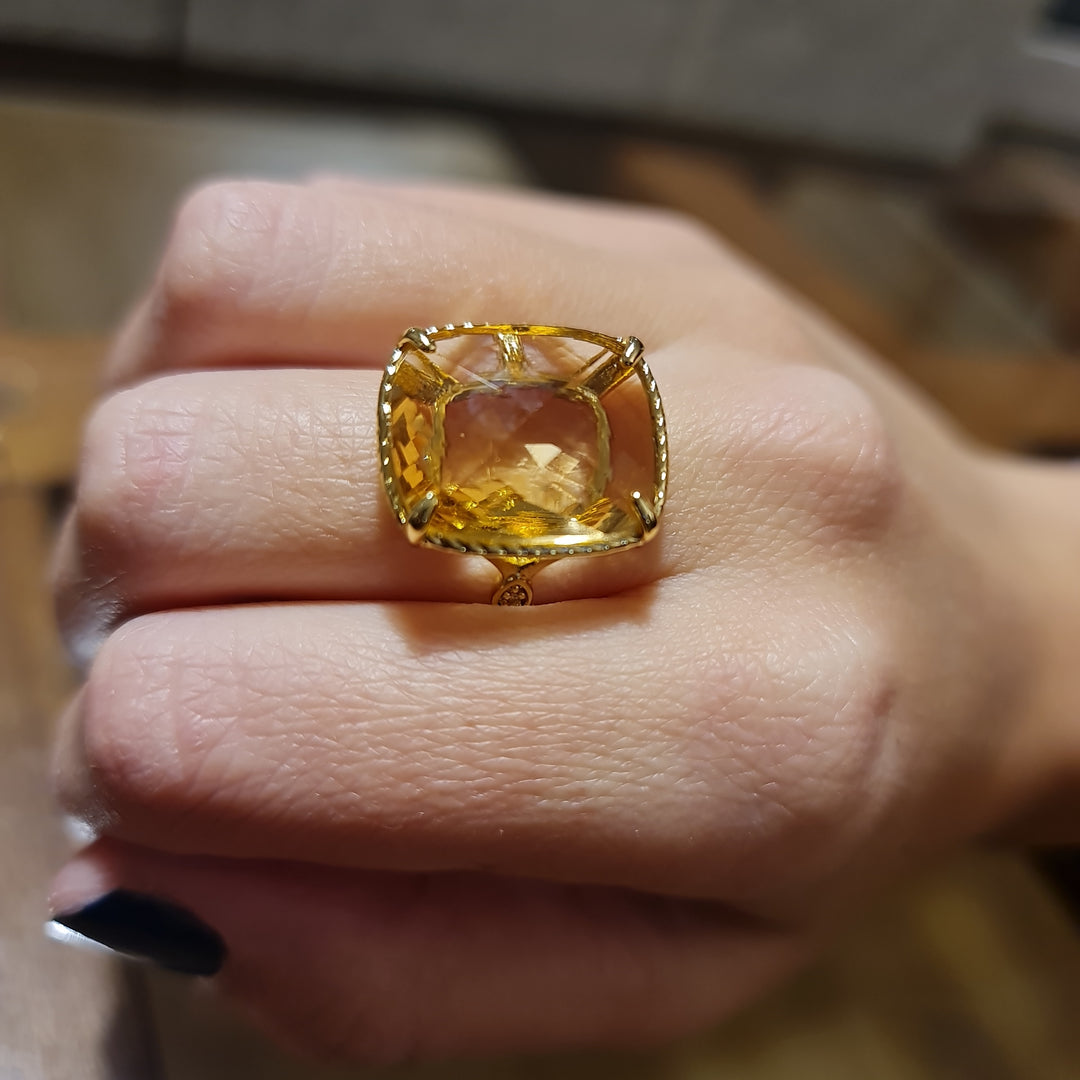 Anillo Magdalena Citrino Oro