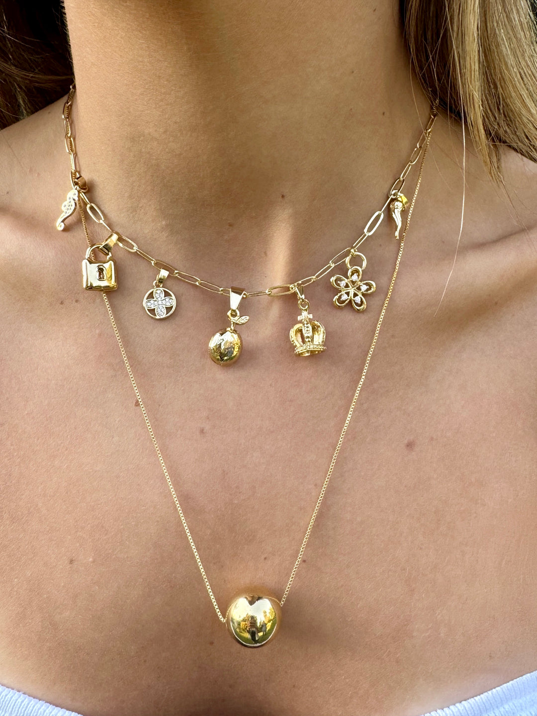 Collar Alejandra Oro