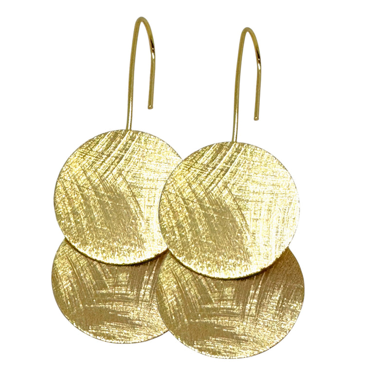 Aros Catalina oro 18k - aros elegantes hipoalergénicos MJV