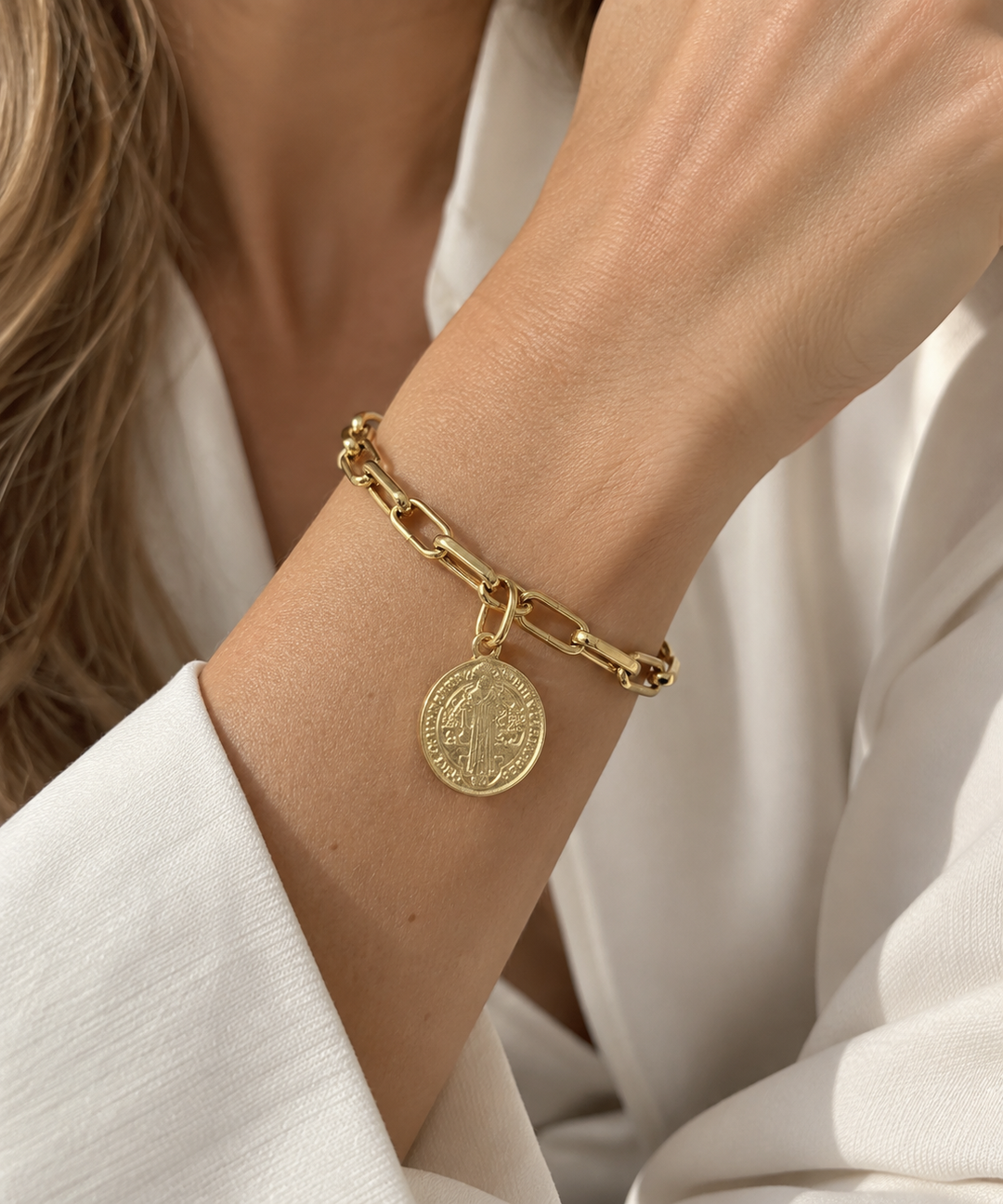 Pulsera San Benito Eslabones Oro
