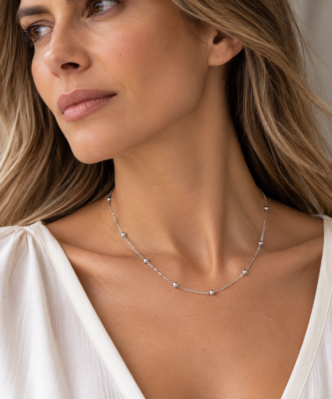 Collar Pelotitas Cadena Plata