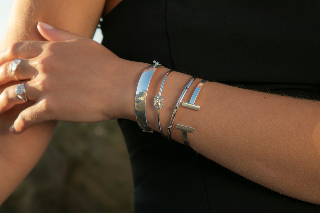 Esclava Sarita Circones Azules Platino