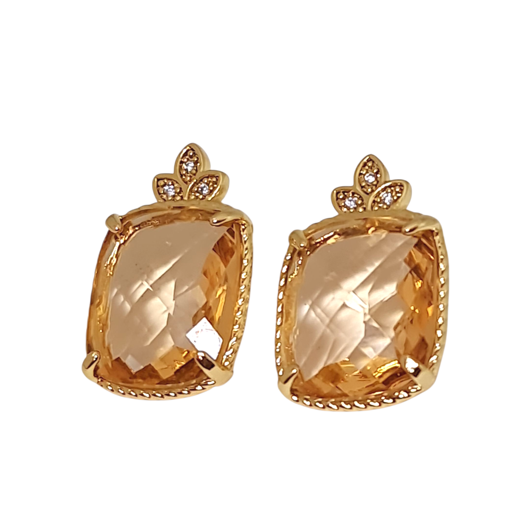 Detalle piedra citrino aros Magdalena oro - joya elegante