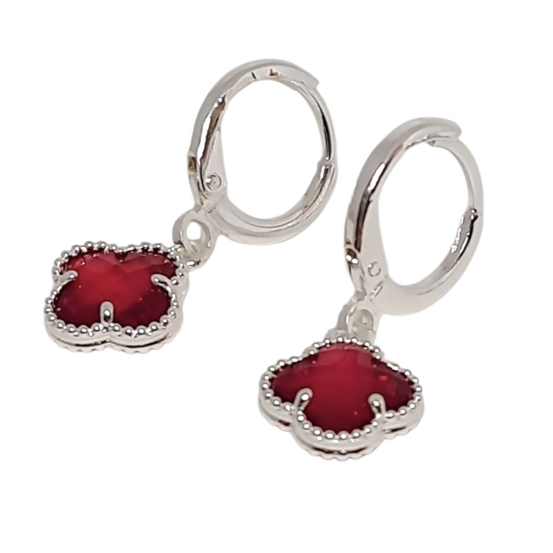 Aros trébol rubí plata - aros piedra roja suerte