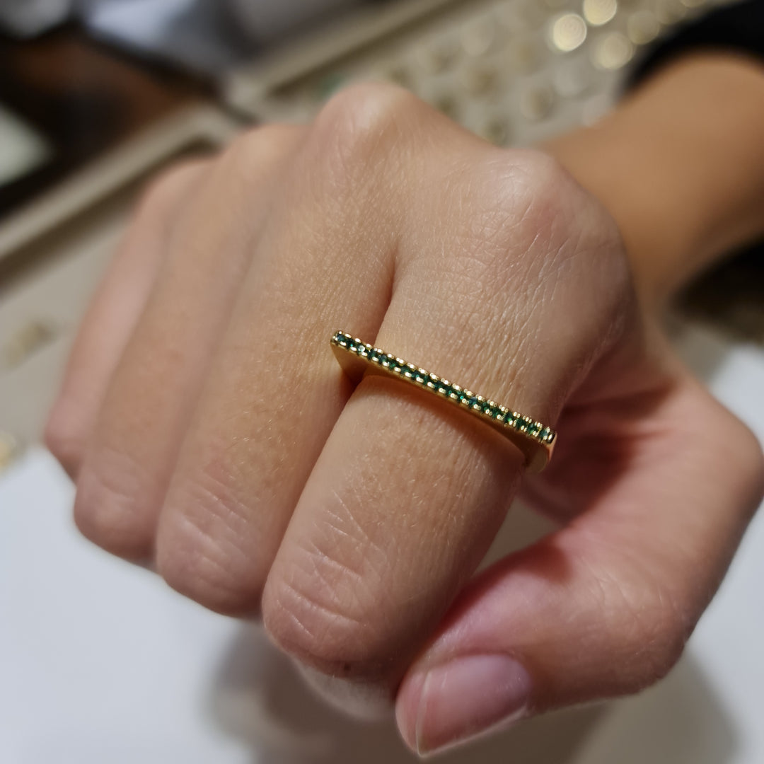 Anillo Carolina Esmeralda Oro