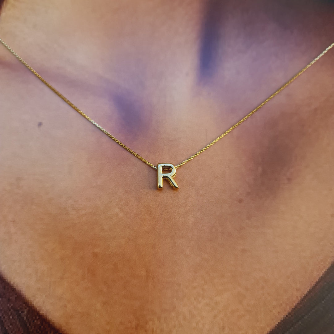 Collar Inicial Lisa Oro
