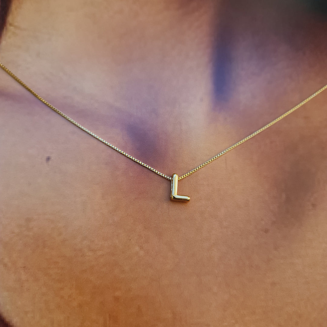 Collar Inicial Lisa Oro