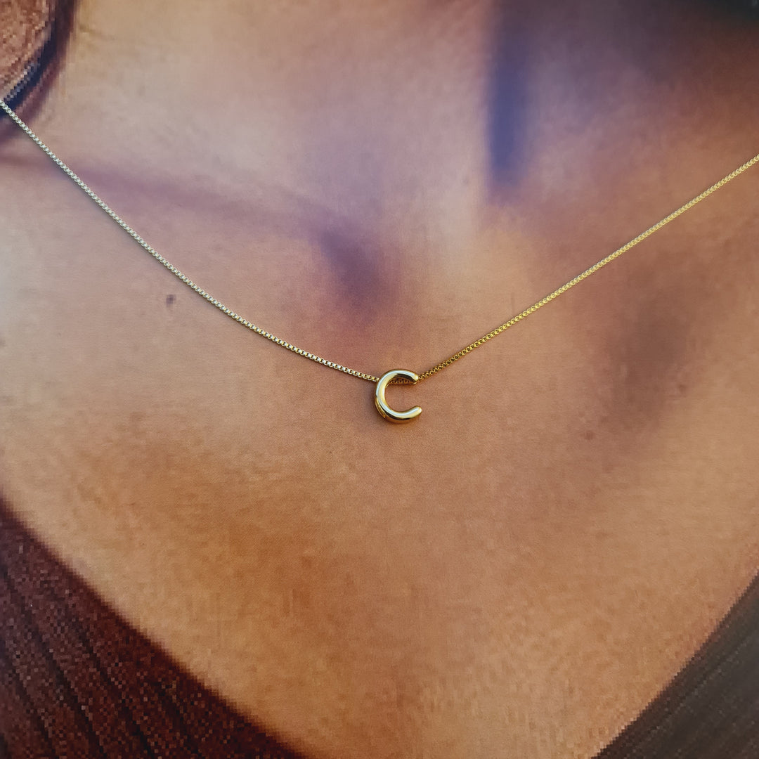 Collar Inicial Lisa Oro