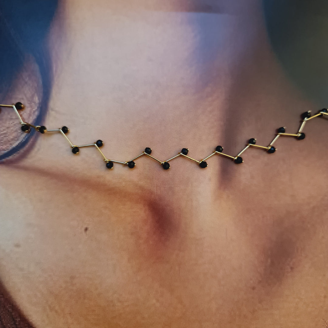 Collar Venecia Chocker Negro Oro