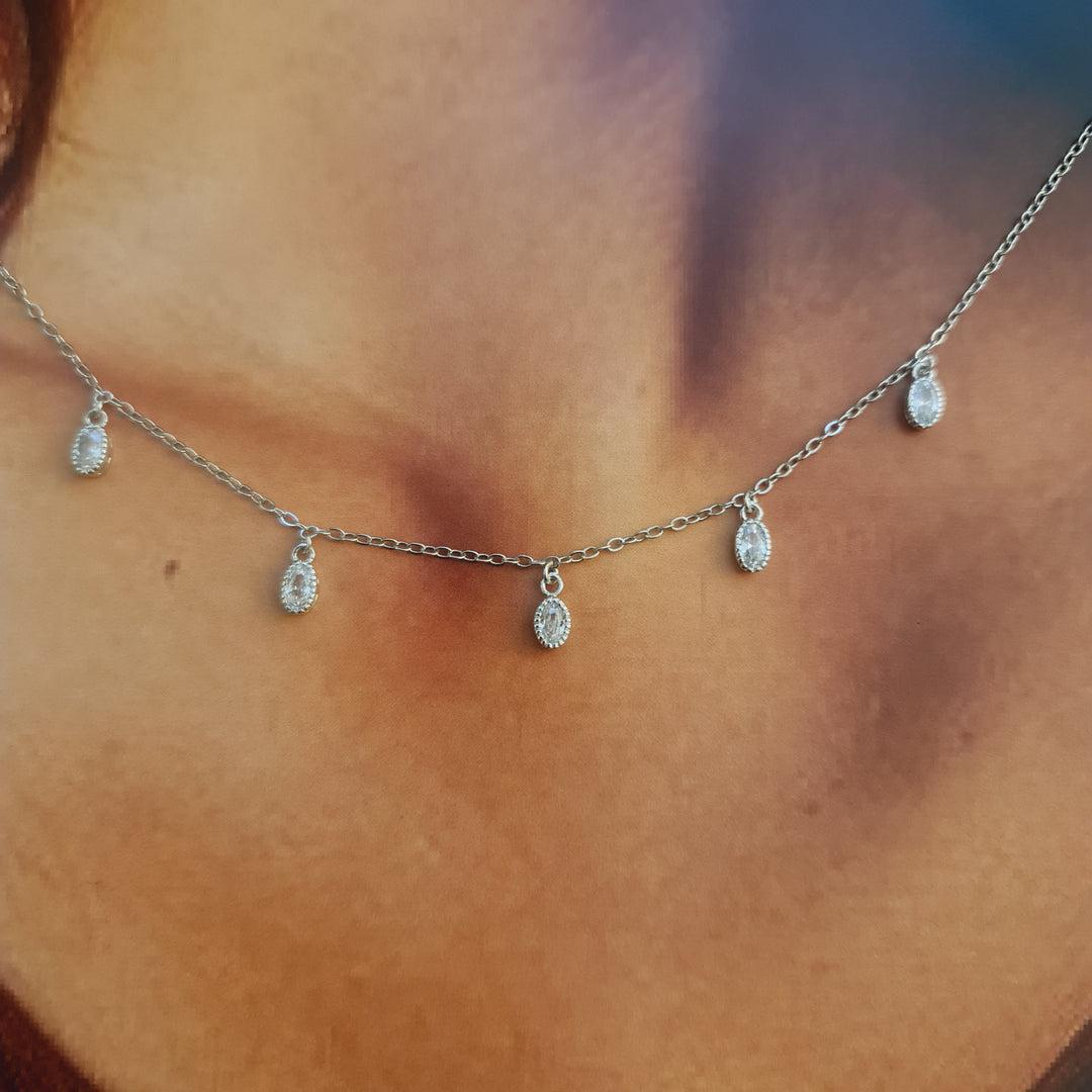 Collar Antonia Platino