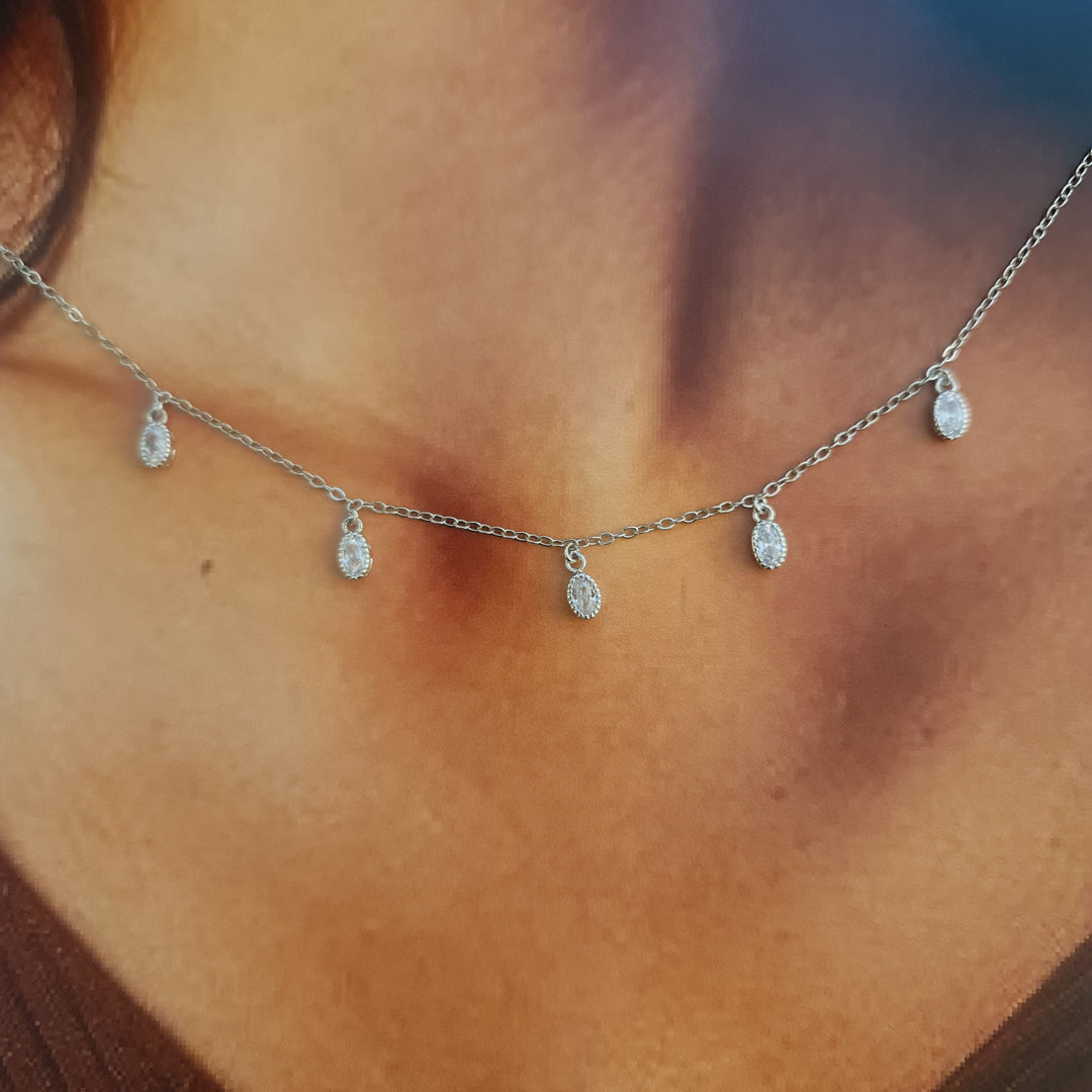 Collar Antonia Platino