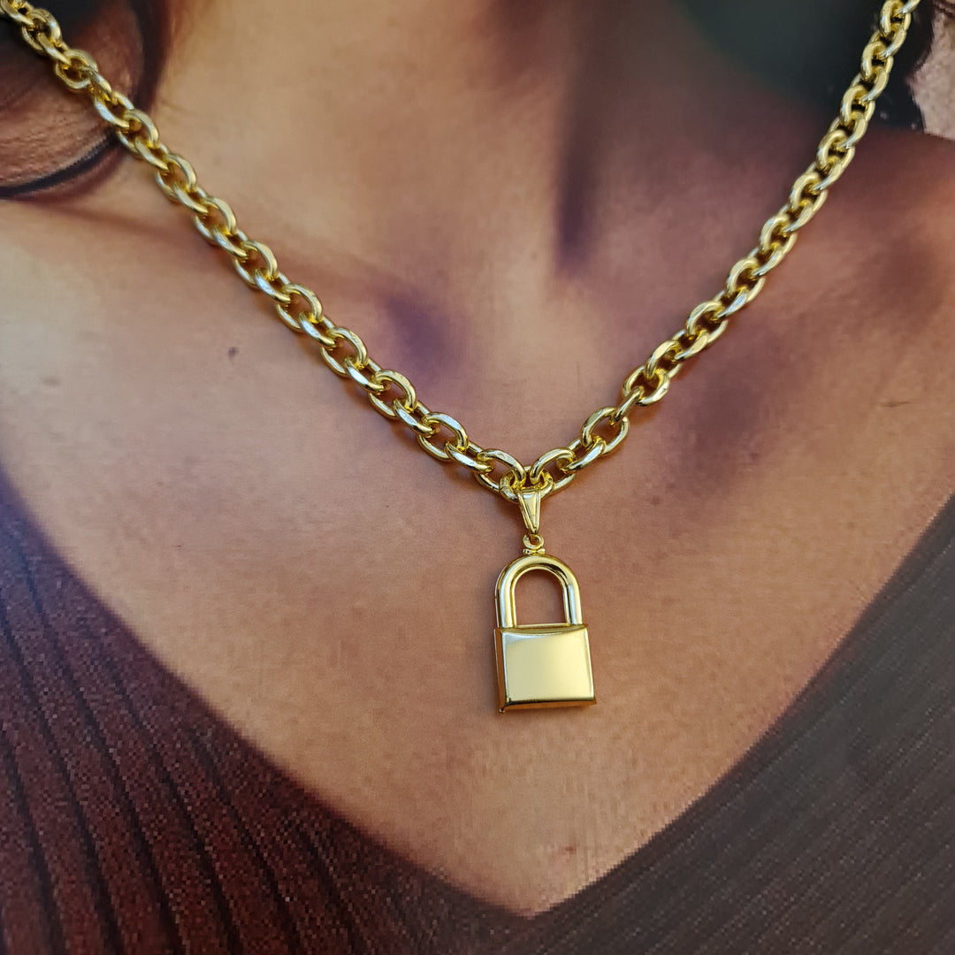 Collar Candado Carola Oro