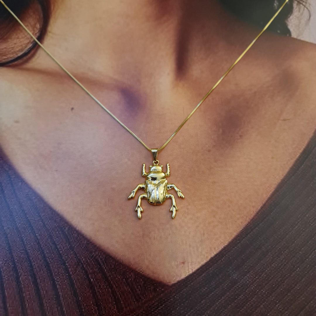 Collar Escarabajo M Oro