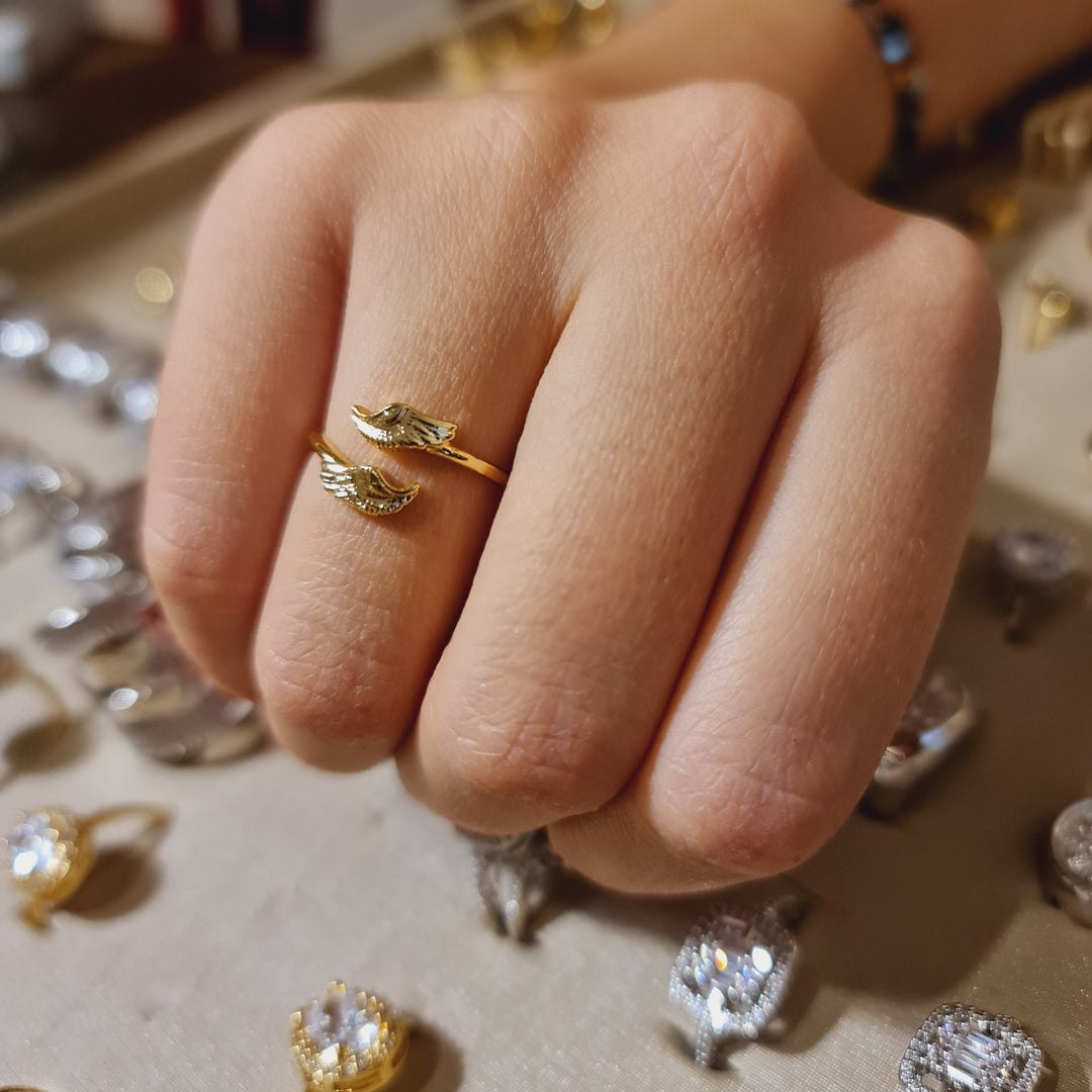 Anillo Ajustable Alas Oro