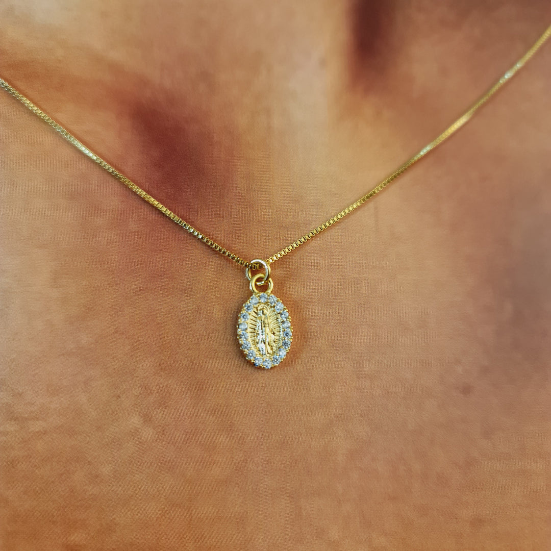 Collar Virgen De Los Rayos S Con Circones Oro
