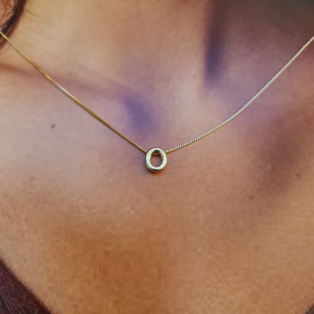 Collar Inicial Lisa Oro