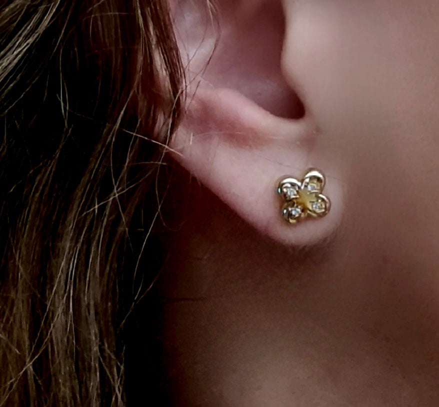 Aros Trébol Circones Oro