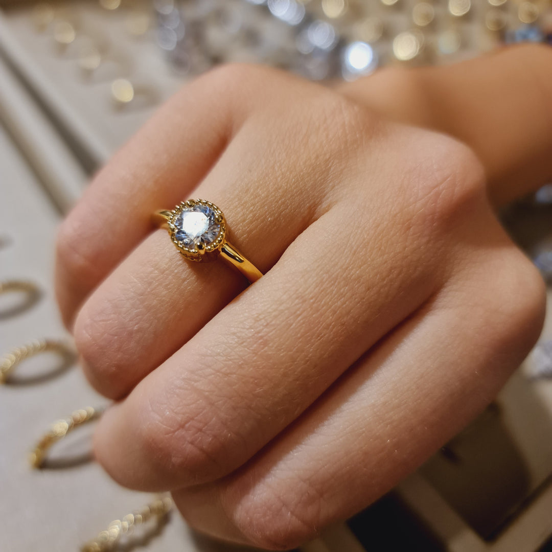 Anillo Carolina Solitario Oro