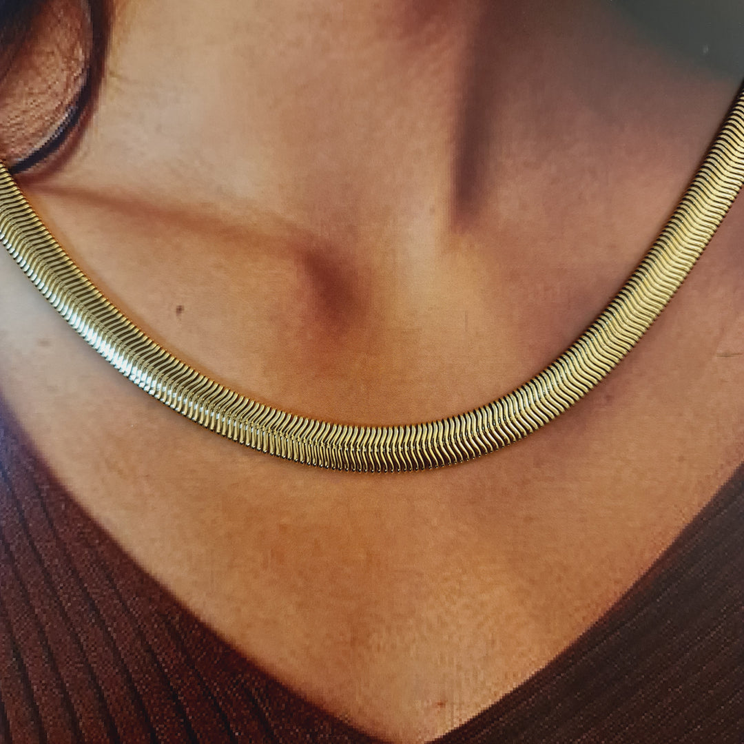 Collar Cinta Clara Oro