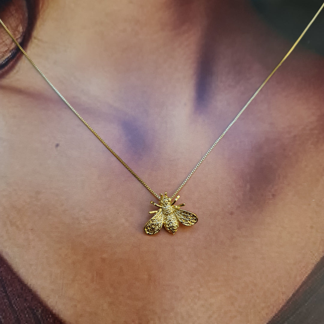 Collar Abeja Oro