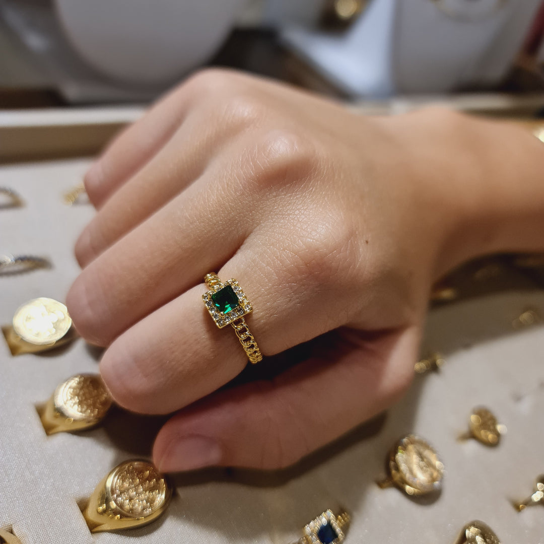 Anillo Sofía Esmeralda Oro