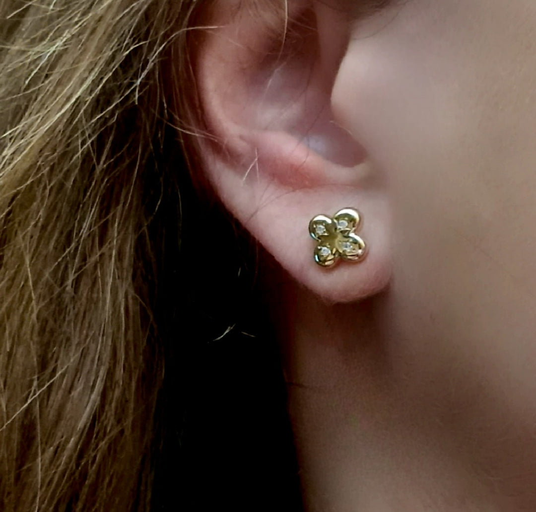 Aros Trébol Circones Oro