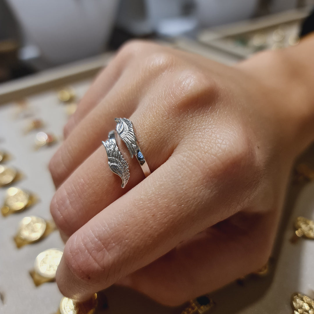 Anillo Alitas Ajustable Platino