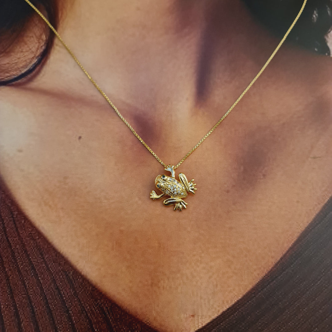Collar Ranita Circones Oro