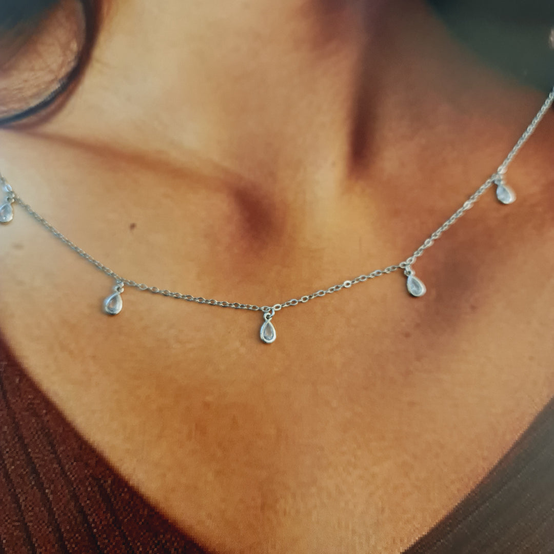 Collar Mónica Platino