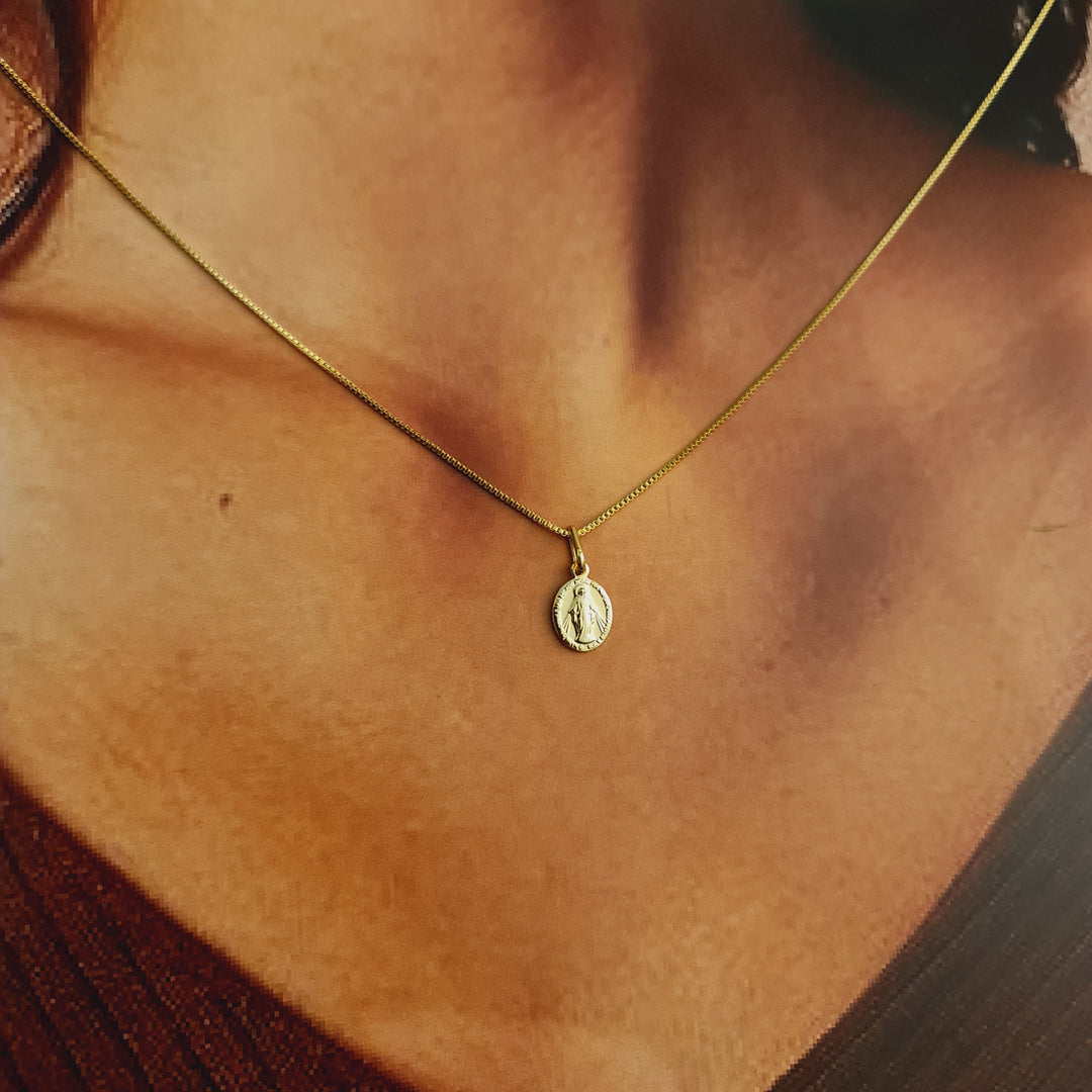 Collar Virgen De Los Rayos S Oro